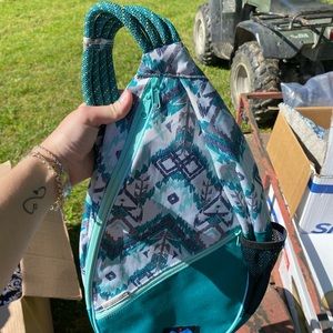 Kavu sling bag